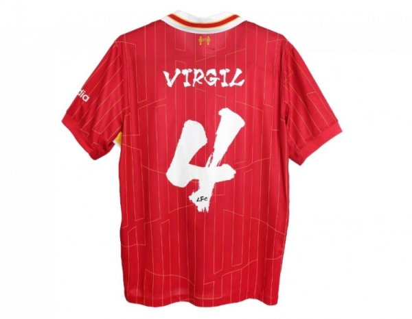 利物浦推出格外版球衣，名字和号码取舍日本“书说念”立场