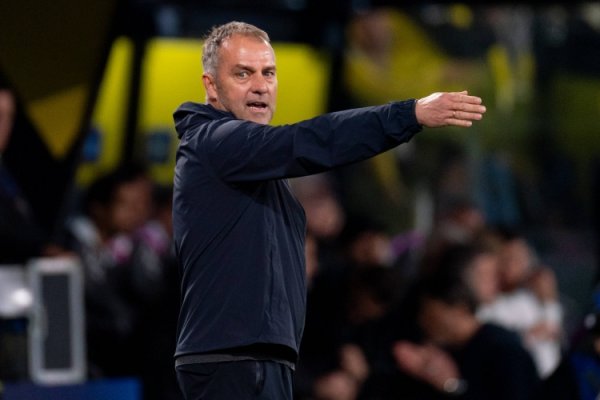 弗里克：充公到任何阿劳霍要转会的音书，赛季启动前两周细目队长