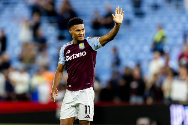 费迪南德：约克雷斯很优秀仅仅不相宜咫尺守望，曼联需要沃特金斯