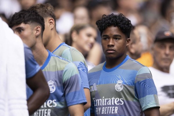 塞尔电台：恩德里克无论若何齐思留在皇马，除非俱乐部免强他离开