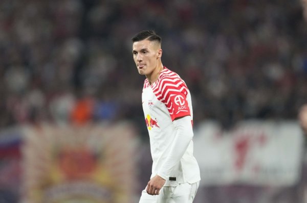 德太空：曼联今天上昼不绝与莱比锡商谈塞斯科转会