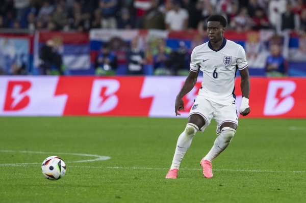 泰晤士：利物浦探究3000万+500万镑签格伊，赤军同期在追莱奥尼