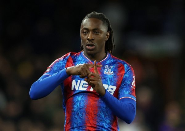 天外：热刺与水晶宫仍在谈埃泽 水晶宫但愿确保找到10号位替代者