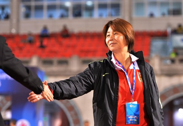 高红：截止足球是我的足球作风，尤其在青少年阶段一定要强调控球