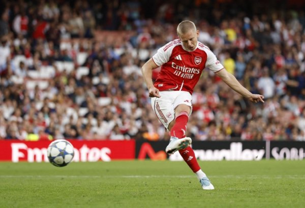 TA：马赛在与阿森纳洽谈津琴科转会，球员薪水是个紧迫问题