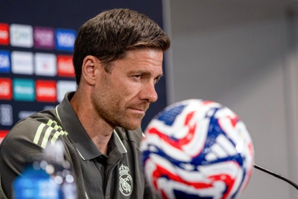 提前关窗！马卡：皇马的夏窗照旧关闭，球队完成悉数贪图中的签约