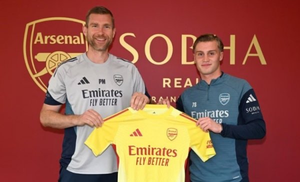 队史最年青首发球员！阿森纳与门将杰克-波特签下首份作事条约