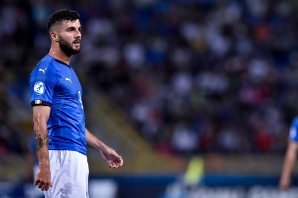 迪马济奥：科莫前卫库特罗内接近加盟帕尔马，关连推敲融会胜仗