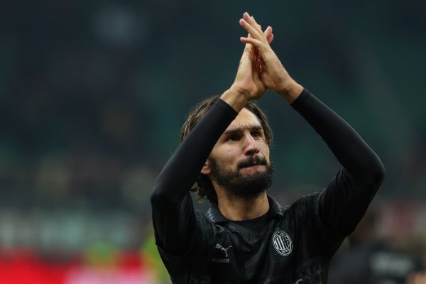 法媒：AC米兰仍在寻求责罚阿德利的去留问题，可能去土耳其或希腊