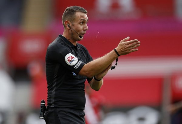 邮报：前英超裁判库特涉嫌制作儿童瞻念视频，最高或濒临一年截留