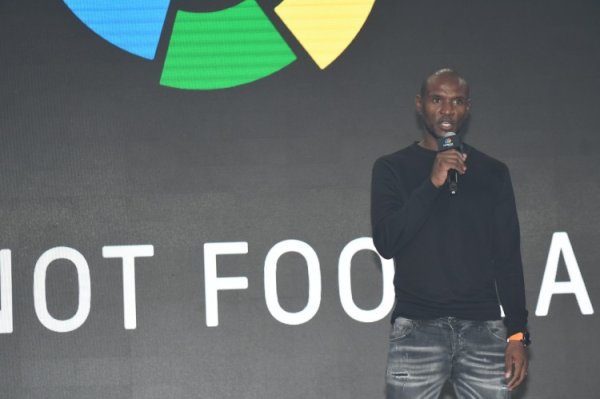 网传阿比达尔死亡，本东说念主辟谣：我一切安好，健在且健康