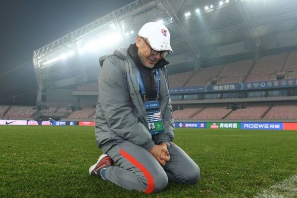 津媒：张外龙第三次在重庆持教，其东说念主气可让球队找回球迷的维持