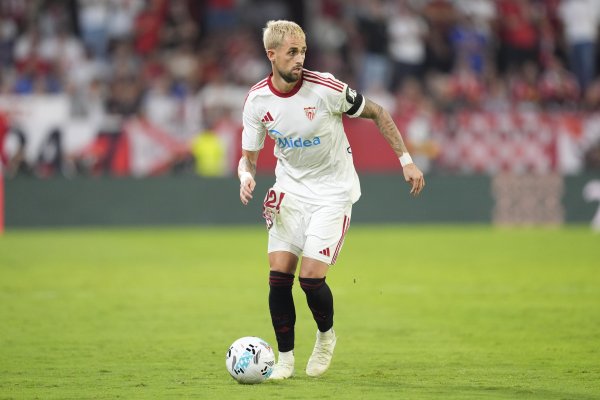 塞维利亚主帅：贾努扎伊发扬出色，我但愿能将他最好一面挖掘出来