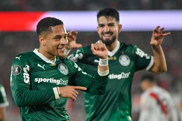 世体：10场8球4助！20岁罗克复原最好景色，有望参加来岁全国杯