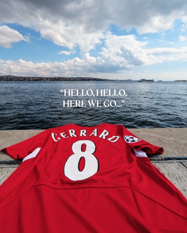 遗址之夜！利物浦官推晒杰拉德球衣，记挂时隔20年重返伊斯坦布尔