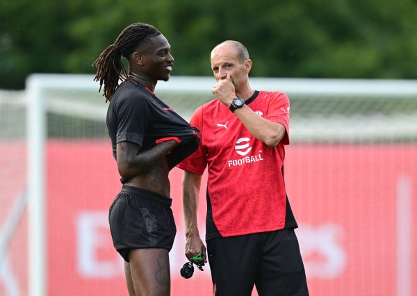 得勉力了！米体：阿莱格里在更衣室公开月旦莱奥，要他规则作风