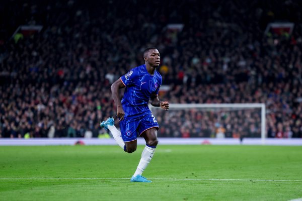 记者：凯塞多当今由家东说念主代理，删帖是因为措辞欠妥