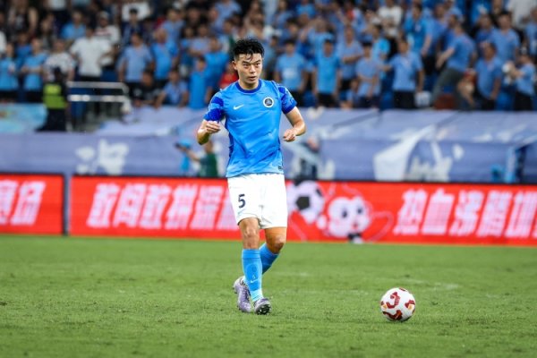 胡睿宝：陈涛上任后磨砺量加大，这样热的天气其实即是拼精气神