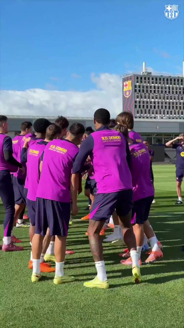 好讯息！拉菲尼亚、费兰-托雷斯转头进修，采纳队友拍打迎接