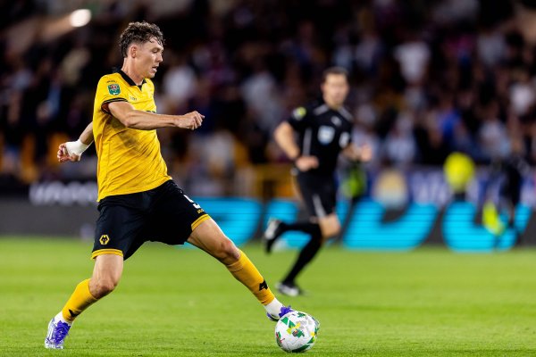 拉尔森：向通盘复旧者致歉，咱们未能答复球迷应得的获胜