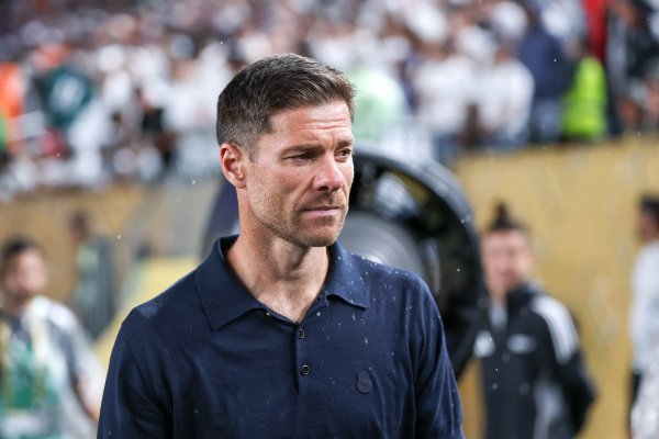 六台主握东谈主：有球员以为阿隆索太冷落，莫得在安菲尔德保护阿诺德