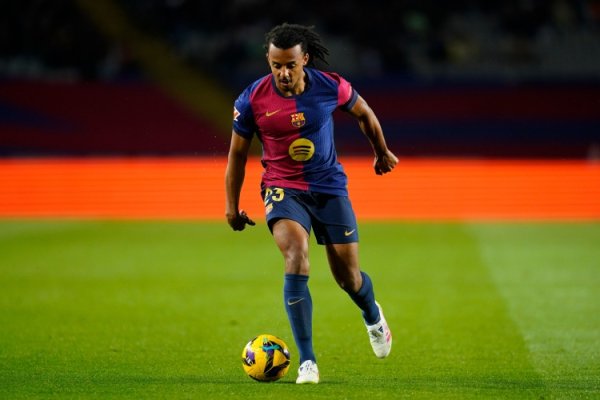 每体：孔德的状态合手续低迷，体魄景色也不尽如东谈看法