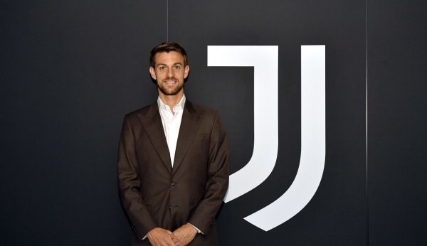 意天外称可能伤缺一个月！尤文臣方：鲁加尼比目鱼肌低经过毁伤