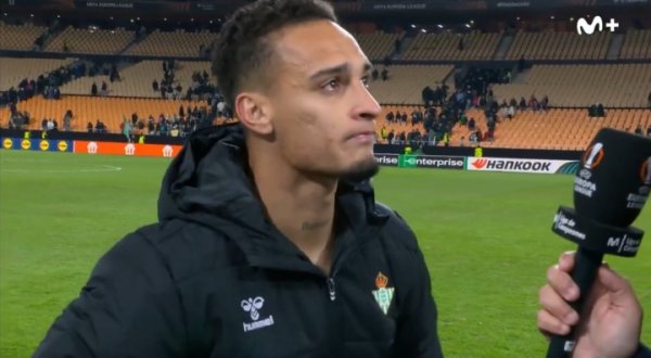 安东尼因我方无法出战塞维利亚德比落泪：我不可上场太厄运了