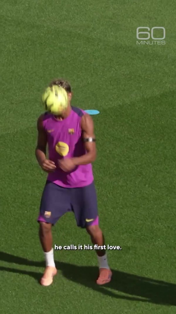 会对足球说什么？亚马尔：我会求婚，然青年许多孩子